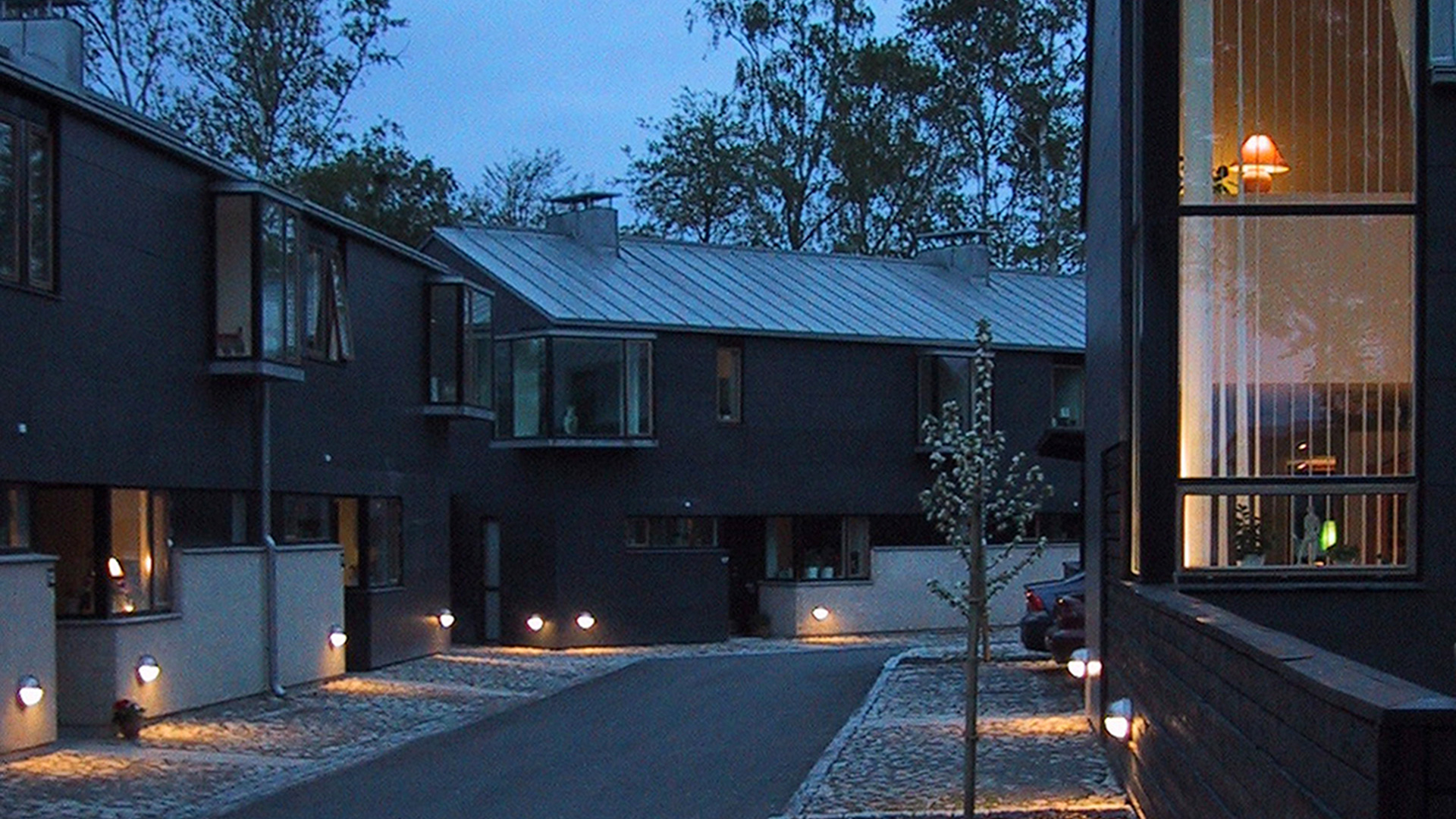 Lowrise, highdensity architecture in Swedish